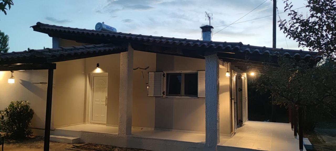 Sea Breeze Villa Като Ахая Екстериор снимка