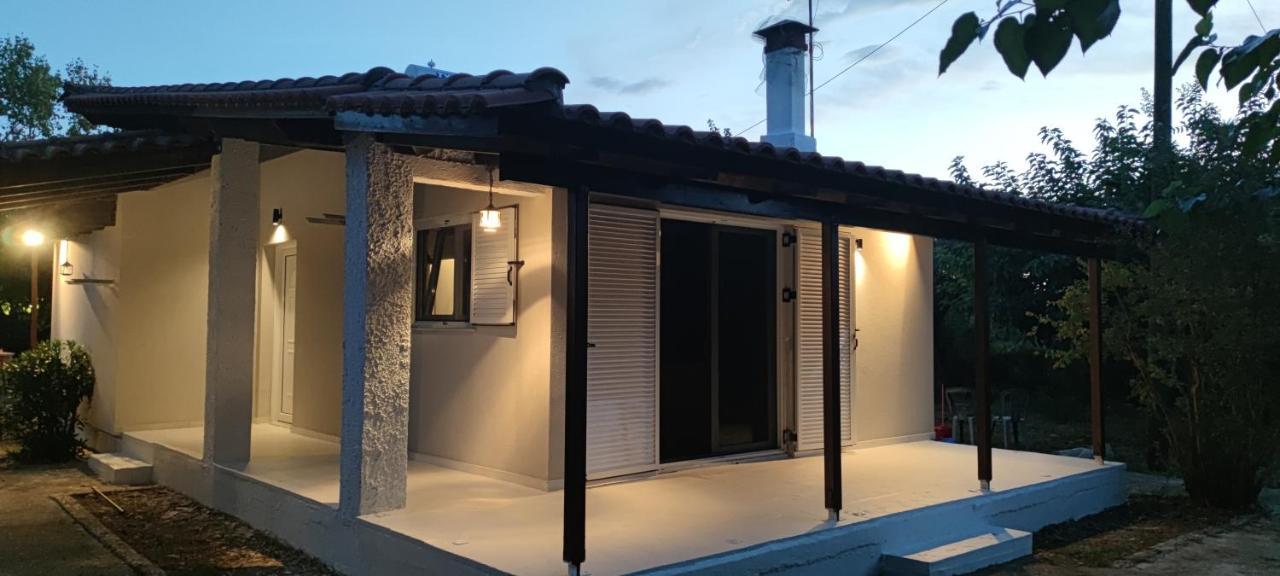 Sea Breeze Villa Като Ахая Екстериор снимка